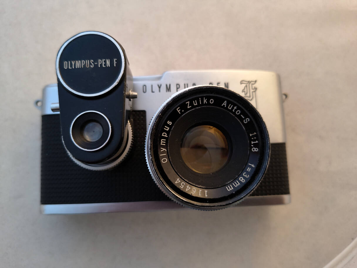 jpgodd/135_half_olympus_pen_f_IMG_20251226_152016558.jpg
