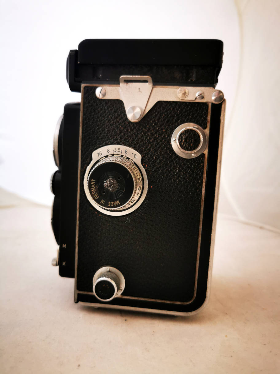 jpgodd/rolleiflex_automat_4_IMG_20220325_150947.jpg